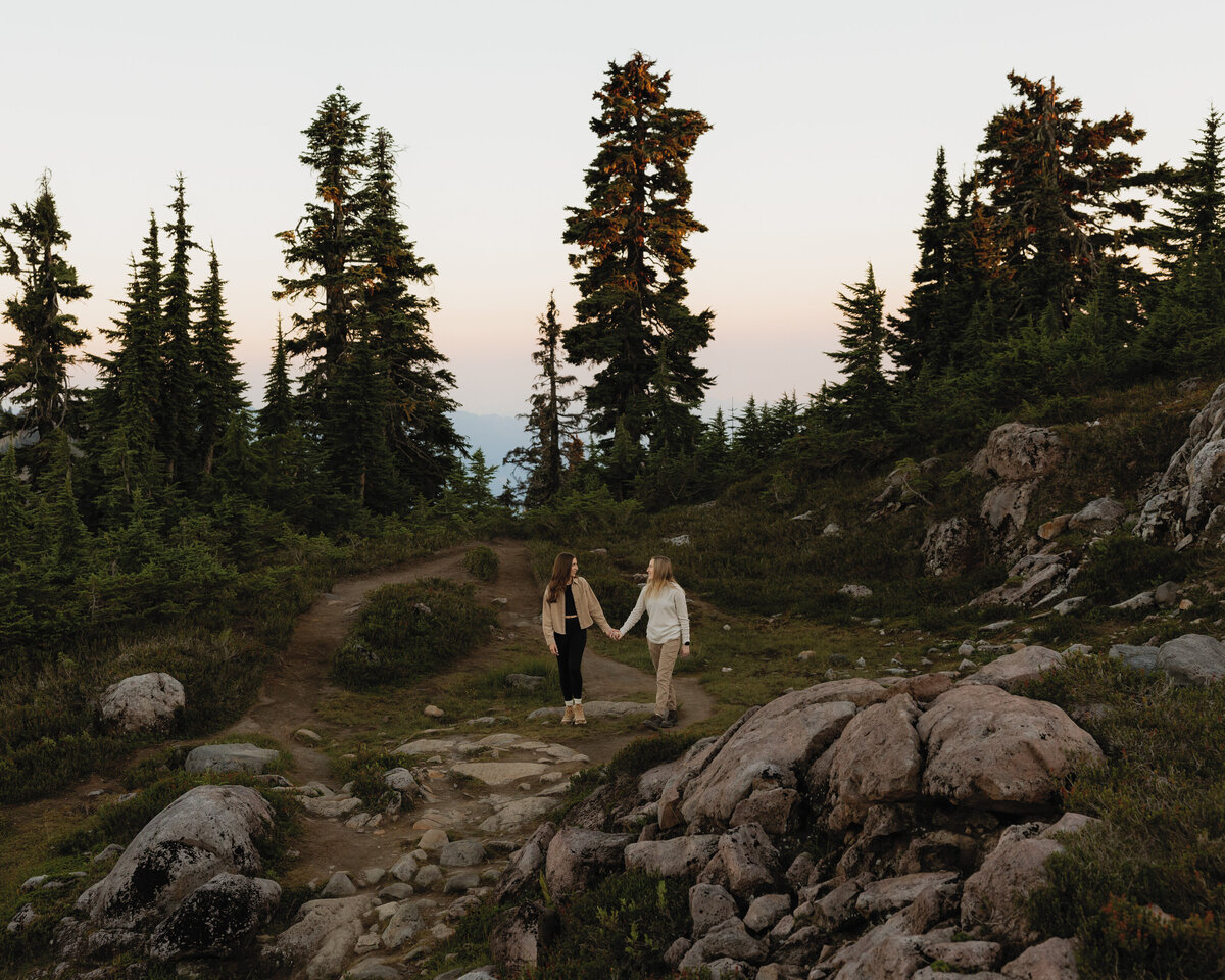 Engagement-Session-PNW-Mt-Baker-Artist-Point-Washington-Couples-Photographer-Tessa-Marie-Collective