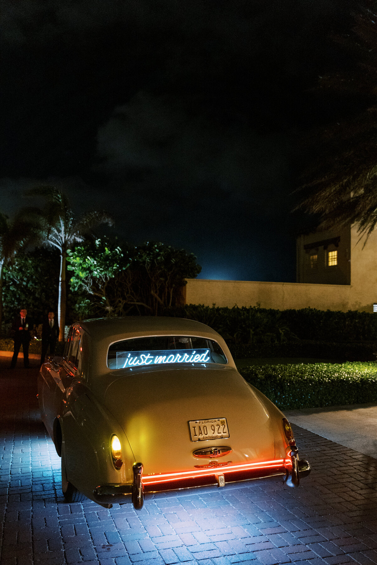 Palm Beach Jupiter Vero Beach wedding planner wedding design wedding coordination Florida wedding full service wedding planner full service wedding management South Florida wedding colorful wedding design partial wedding planner destination wedding 67