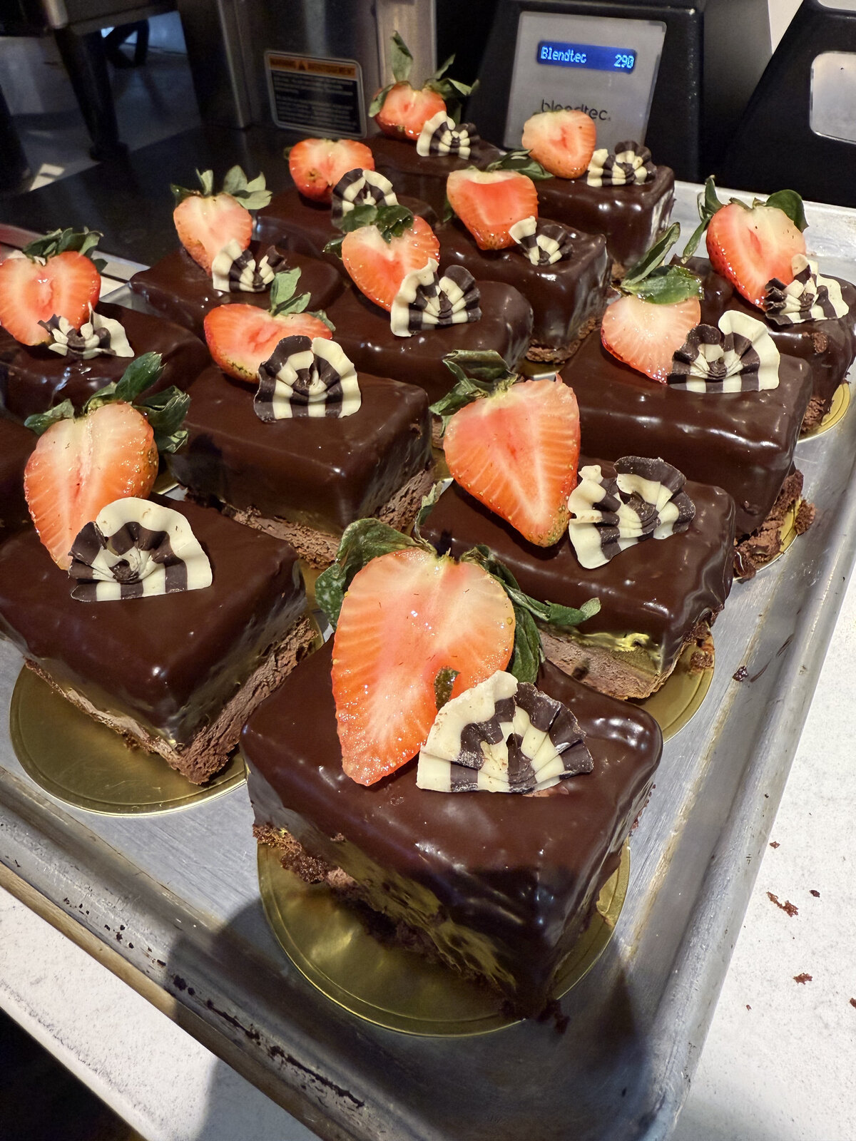 wedding-dessert-tray-bakery-regina