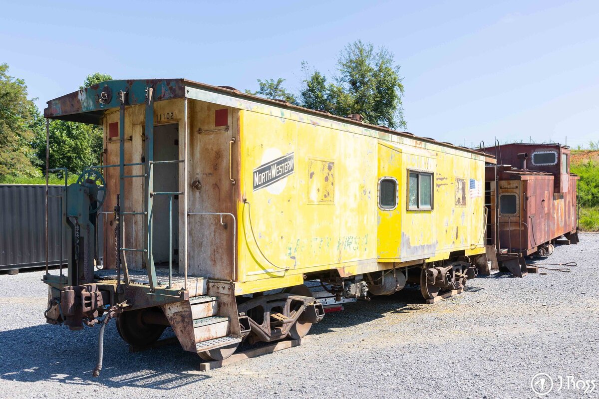 HISTORIC-RESTORATION-CABOOSE-BLOUNTVILLE-J.ROSS-3