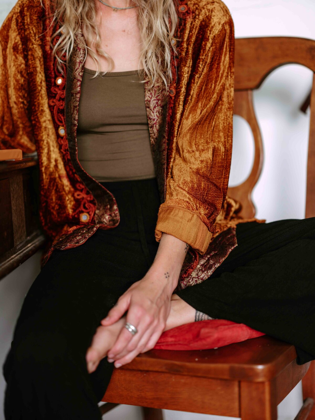 meg-artist-portrait-24