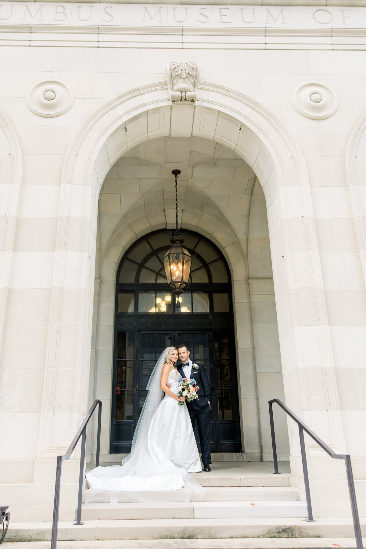 Luxury wedding at Columbus Museum of Art in Columbus Ohio