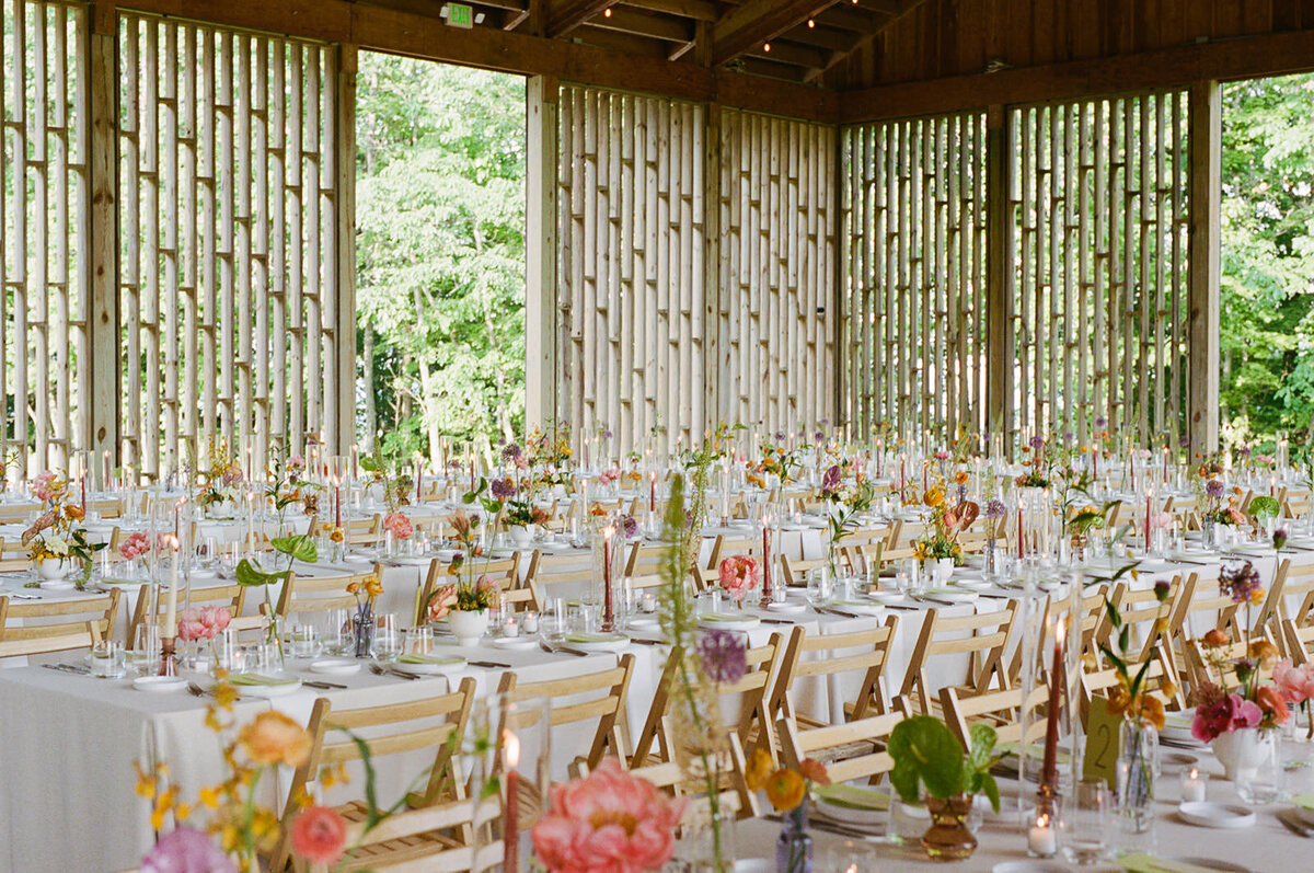 summer-wedding-reception-decor