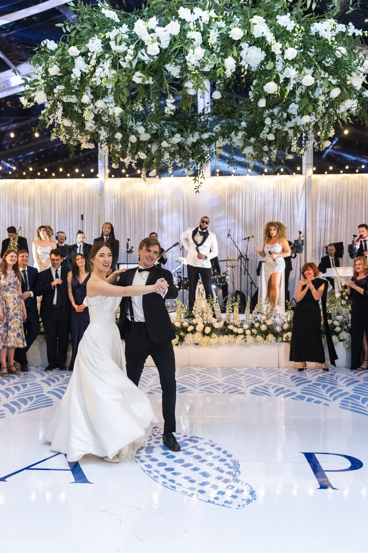 Palm Beach Jupiter Vero Beach wedding planner wedding design wedding coordination Florida wedding full service wedding planner full service wedding management South Florida wedding classic wedding design partial wedding planner destination wedding 44