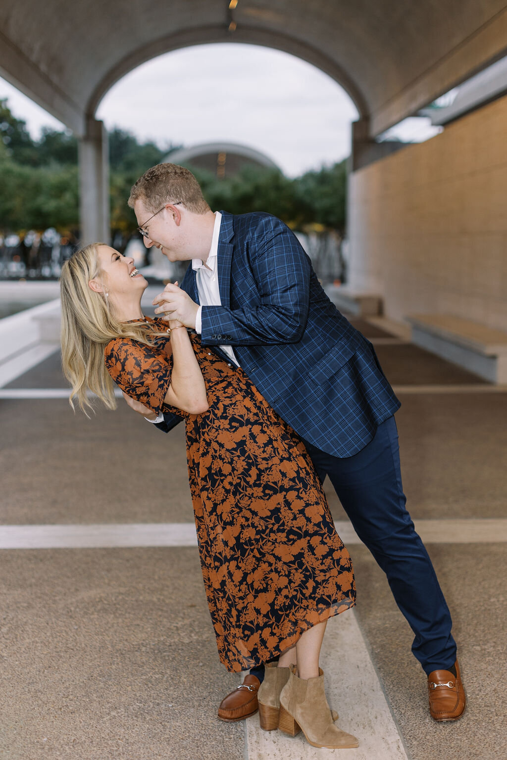 26-texas-spring-engagement-portraits