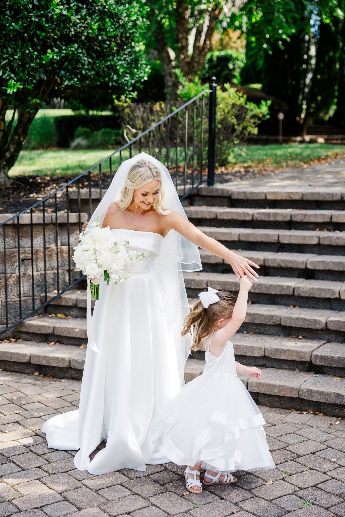 Lillian-Ruth-Bride-Real-Brides-21