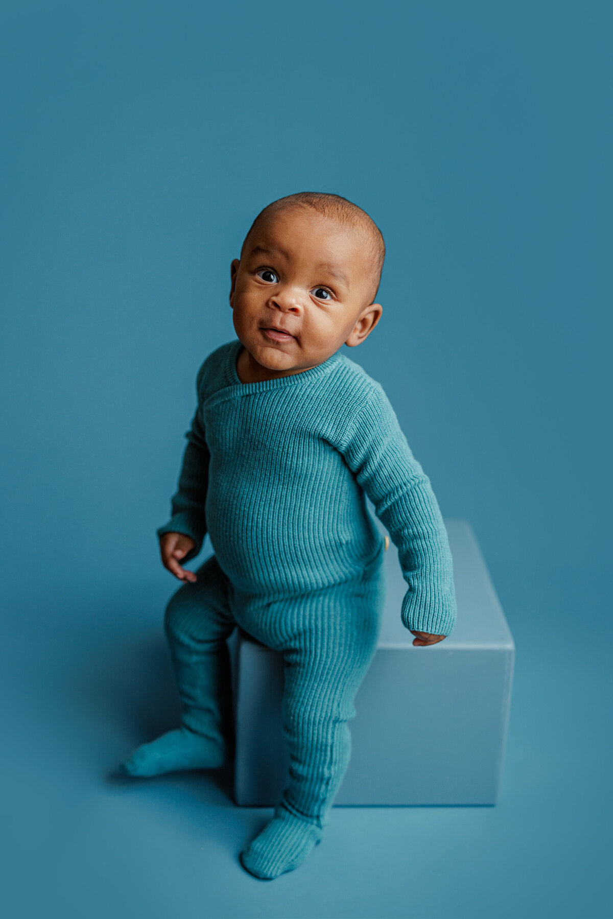 Huntsville Alabama Studio Baby Photographer 6 Month Milestone Session Client Closet1