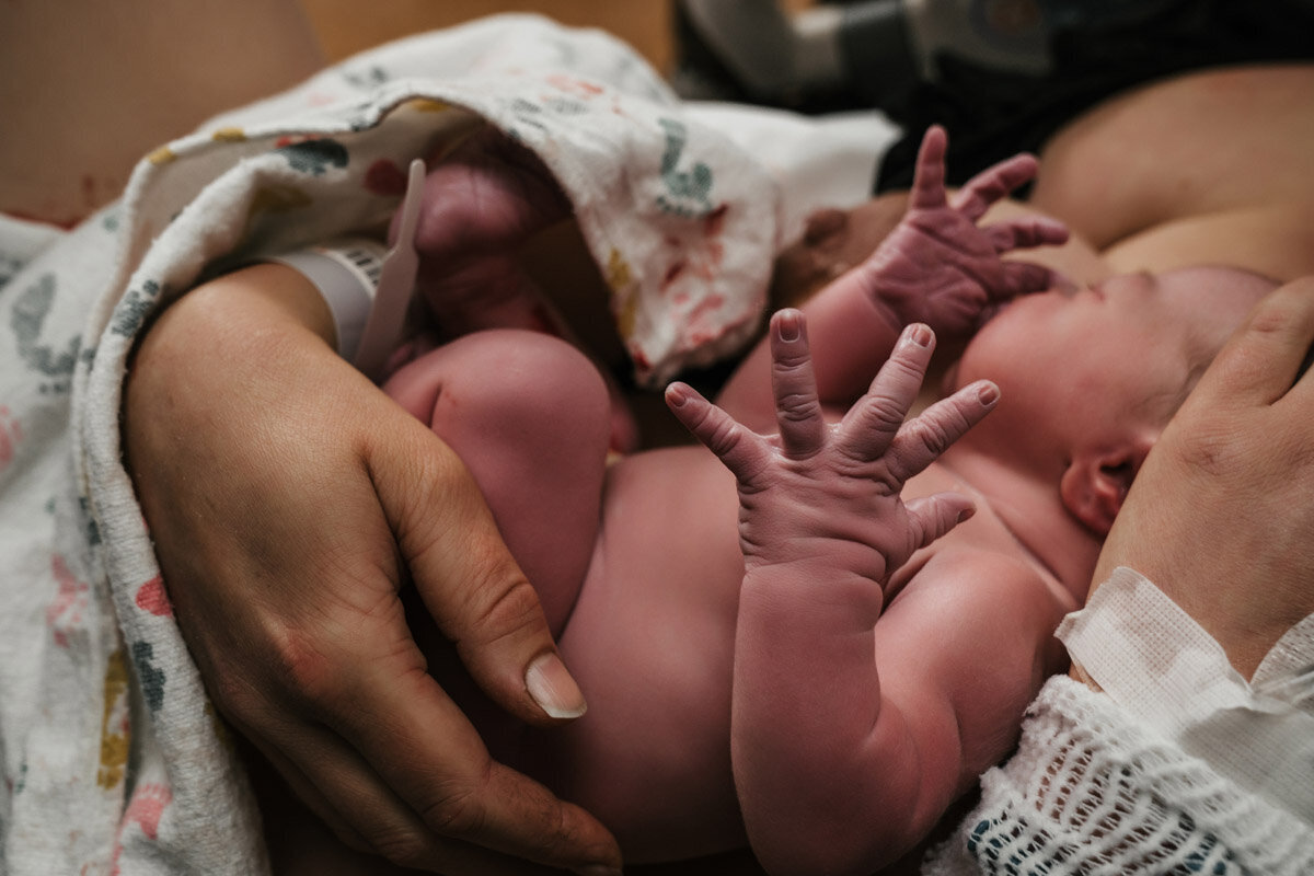 hospital-birth-photography-f-055
