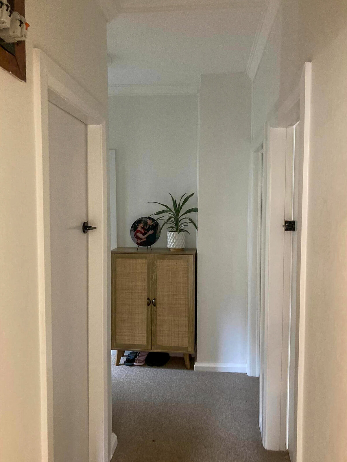 Hallway-repaint-interior-Perth-Brush-nad-Bond