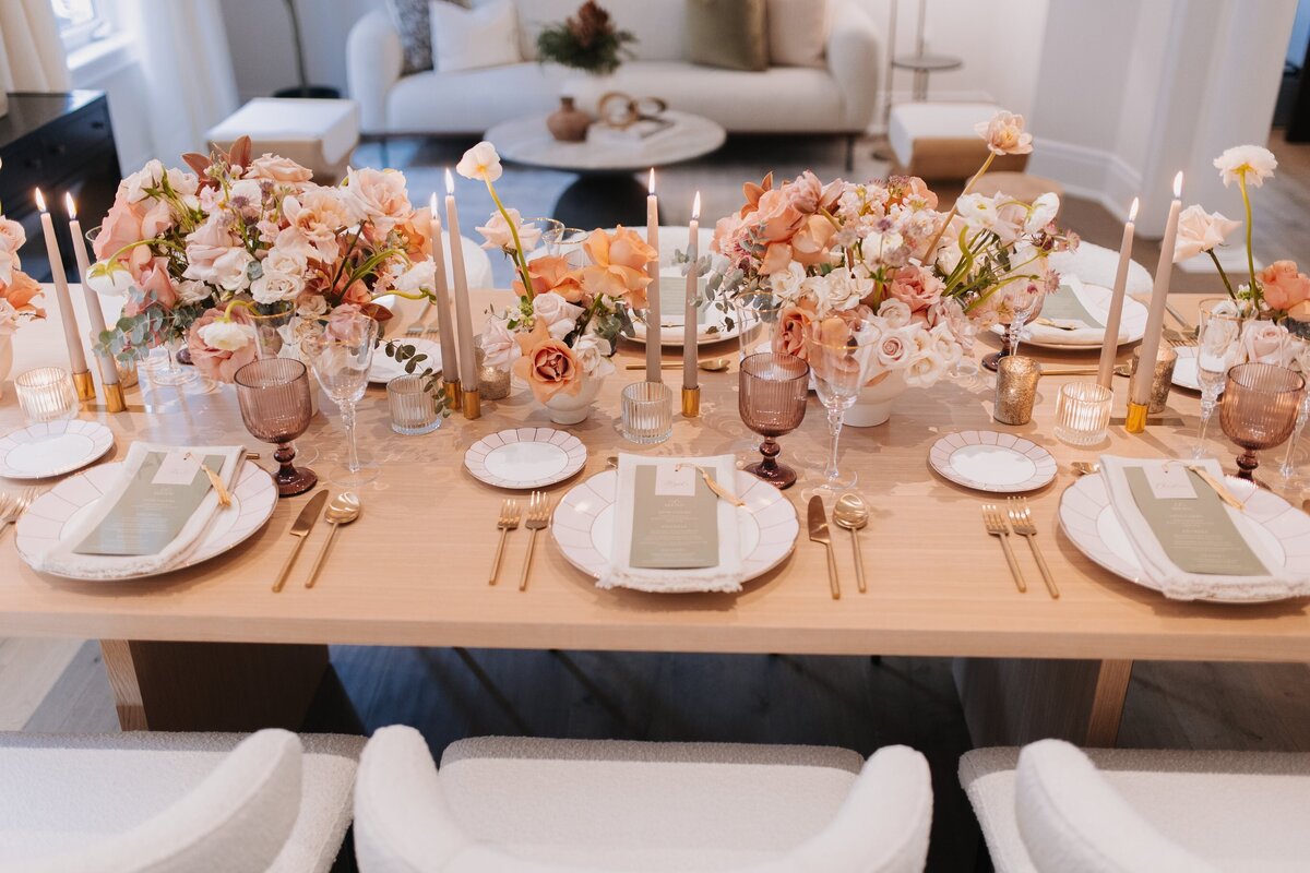 Romantic & beautiful table setting 2
