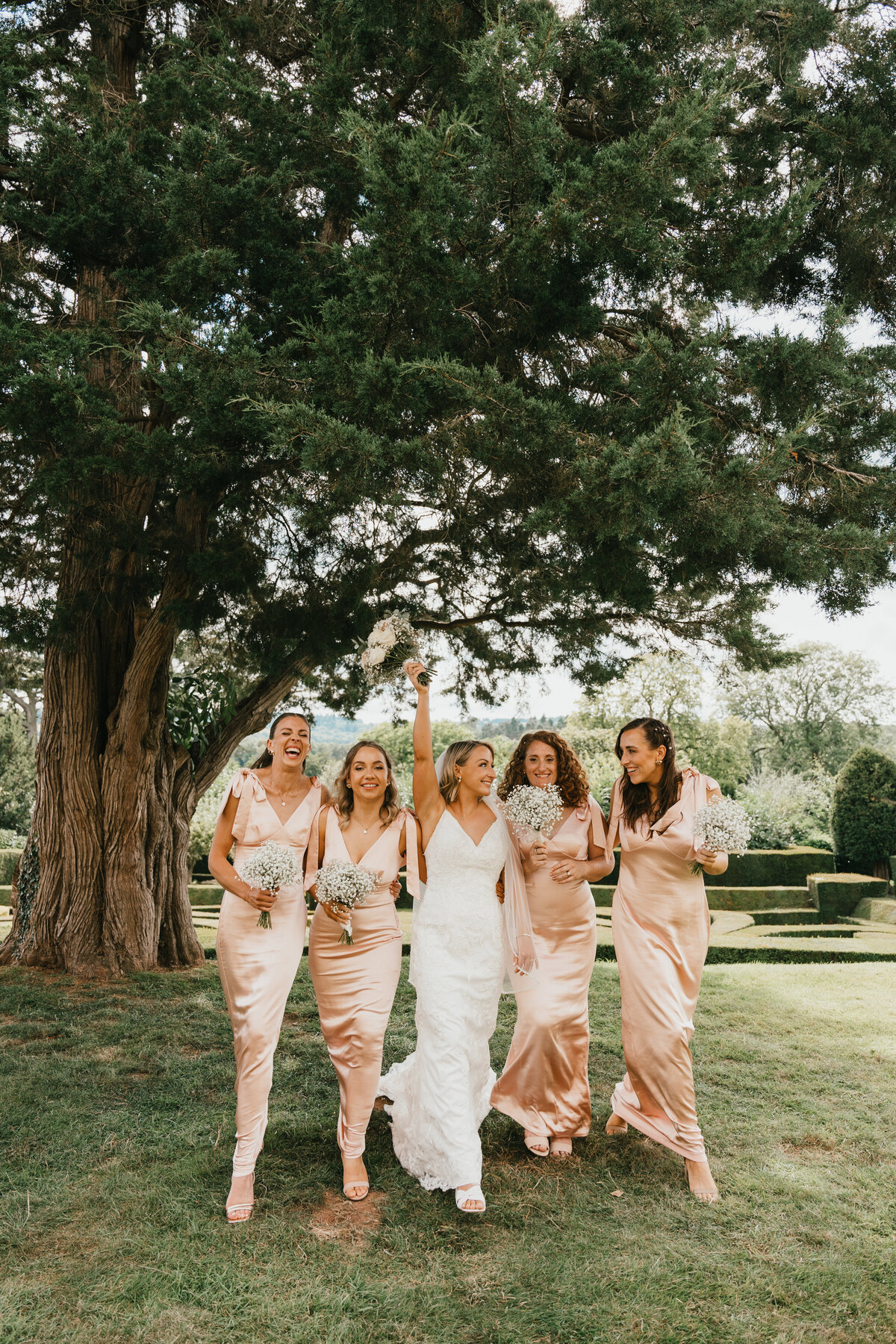 GraceDovePhotography_Sam&Georgi_SneakPeeks-39