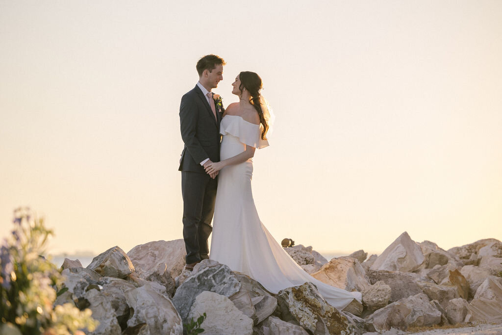 emily-plank-photo-the-current-hotel-elope-wedding-chantilly-chic-celebrations-19