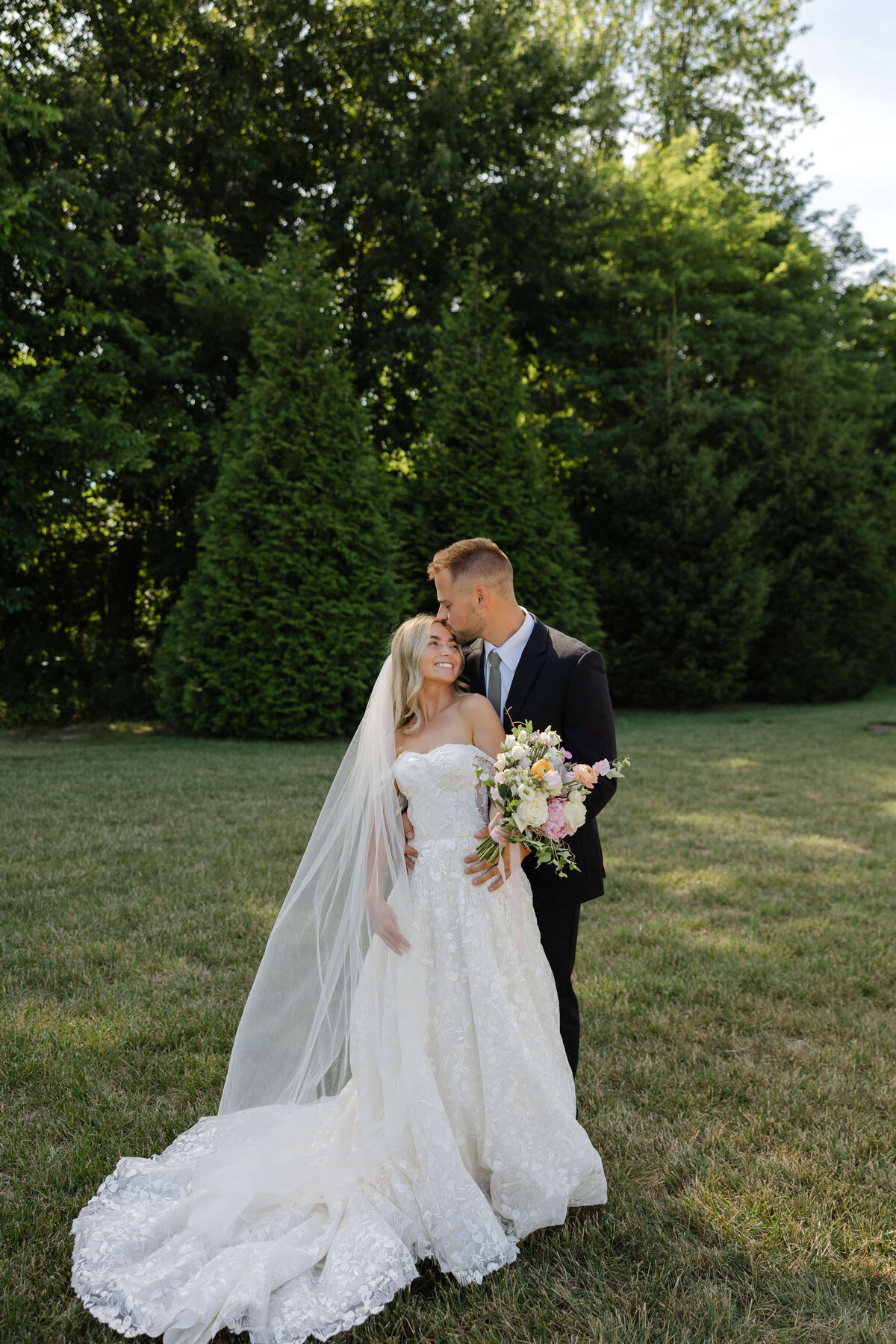 timeless_wedding_photography_cincinnati115