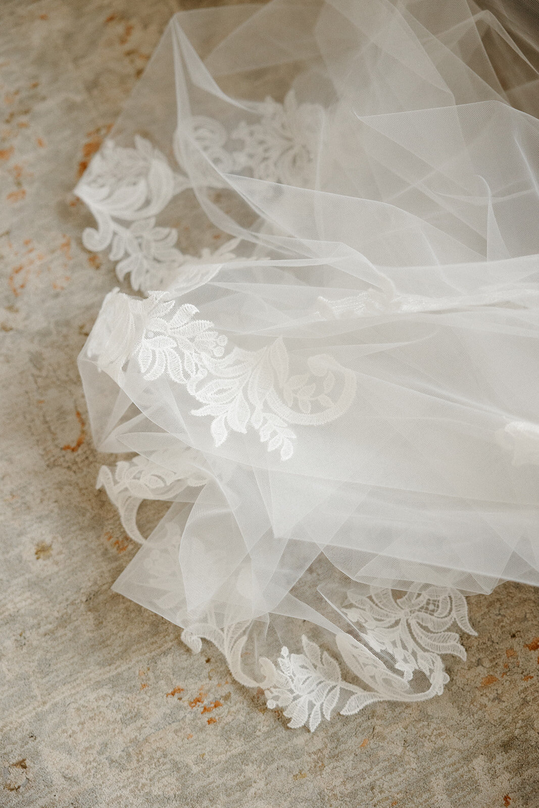 Stephanie & James _ Modern Elegant Sparrow Lane Wedding -020