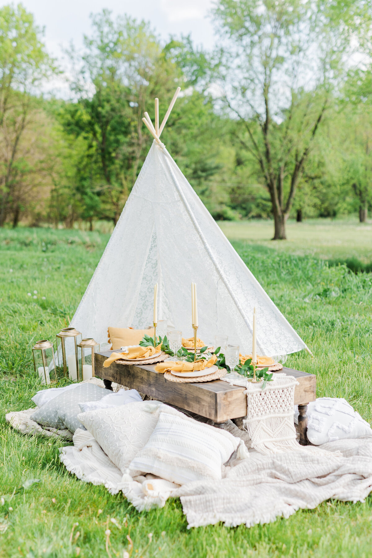 Vowed Picnics - Kirstie Veatch Photography-9485