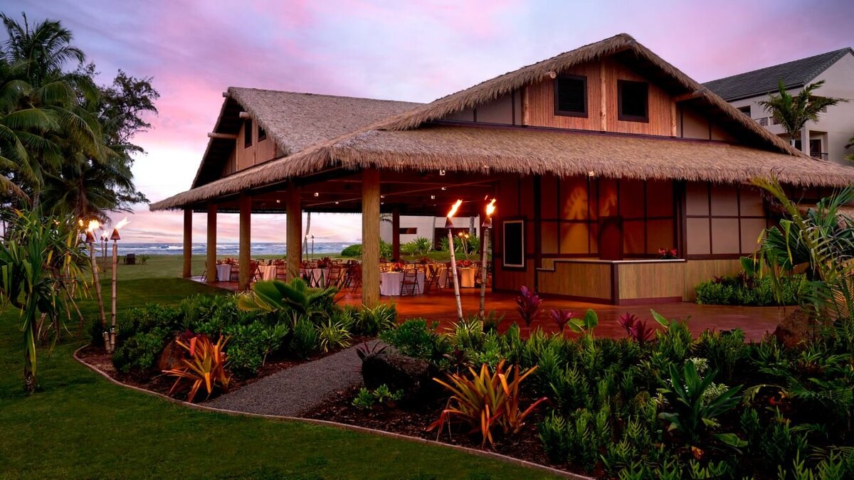 si-lihsk-halau-hookipa-pavilion-74-11296_Wide-Hor