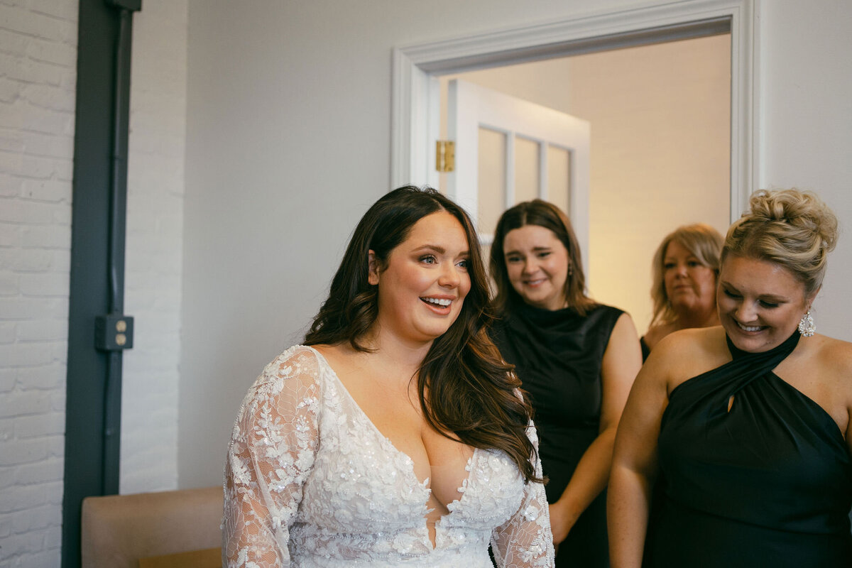bride-getting-ready-mill-1-at-open-square-wedding-3
