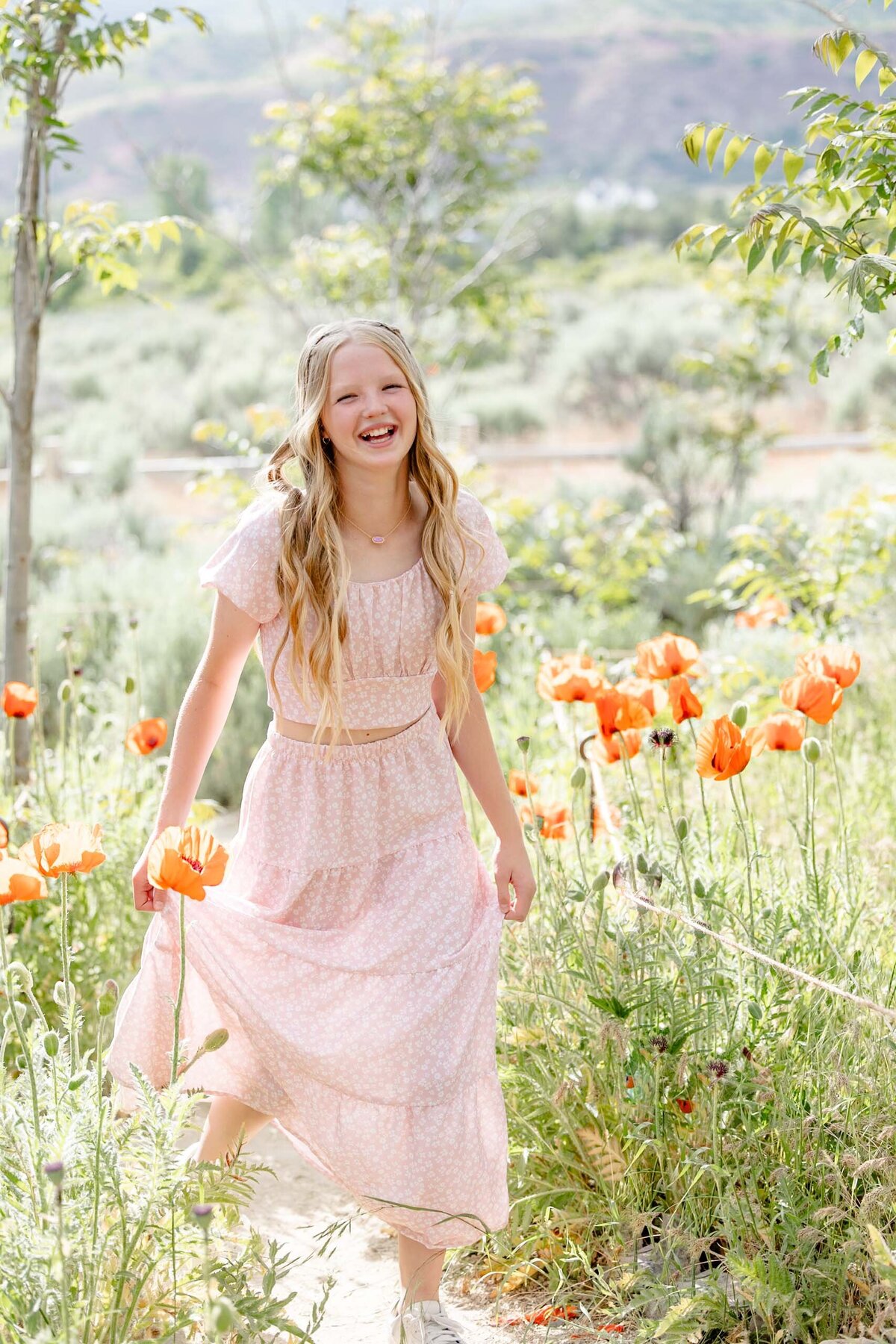 CO-Magnolia-and-Grace-Photography-Co-Family-Session-Utah-County-Eagle-Mountain-Spring-Mini-Poppy-Session-HollyC# (1)-16