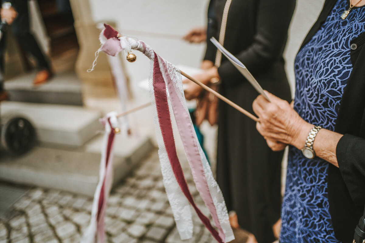 Hochzeitsfotograf-Freiburg-Hochzeitsfotograf-in-Freiburg-Hochzeit-rustikal-boho-Heiraten-Scheune-32