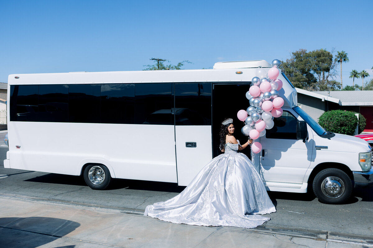 mi-rancho-escondido-coachella-california-quinceanera-brenda-nunez-photography-13