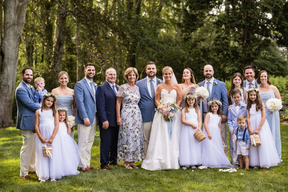 16-At-Home-Classic-Tented-Wedding-Cape-Cod-Wedding-Planner-Mary-Thornton-Events