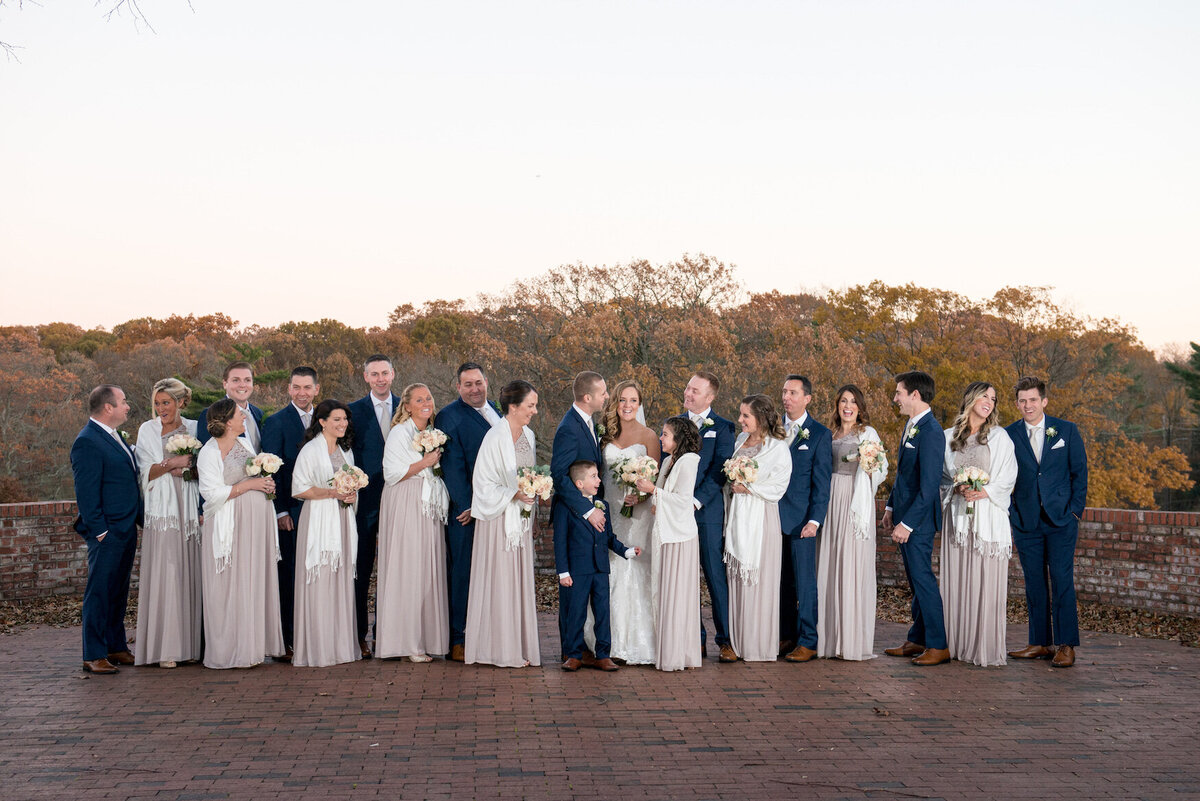 bride and groom with bridal party at Heritage Club at Bethpage