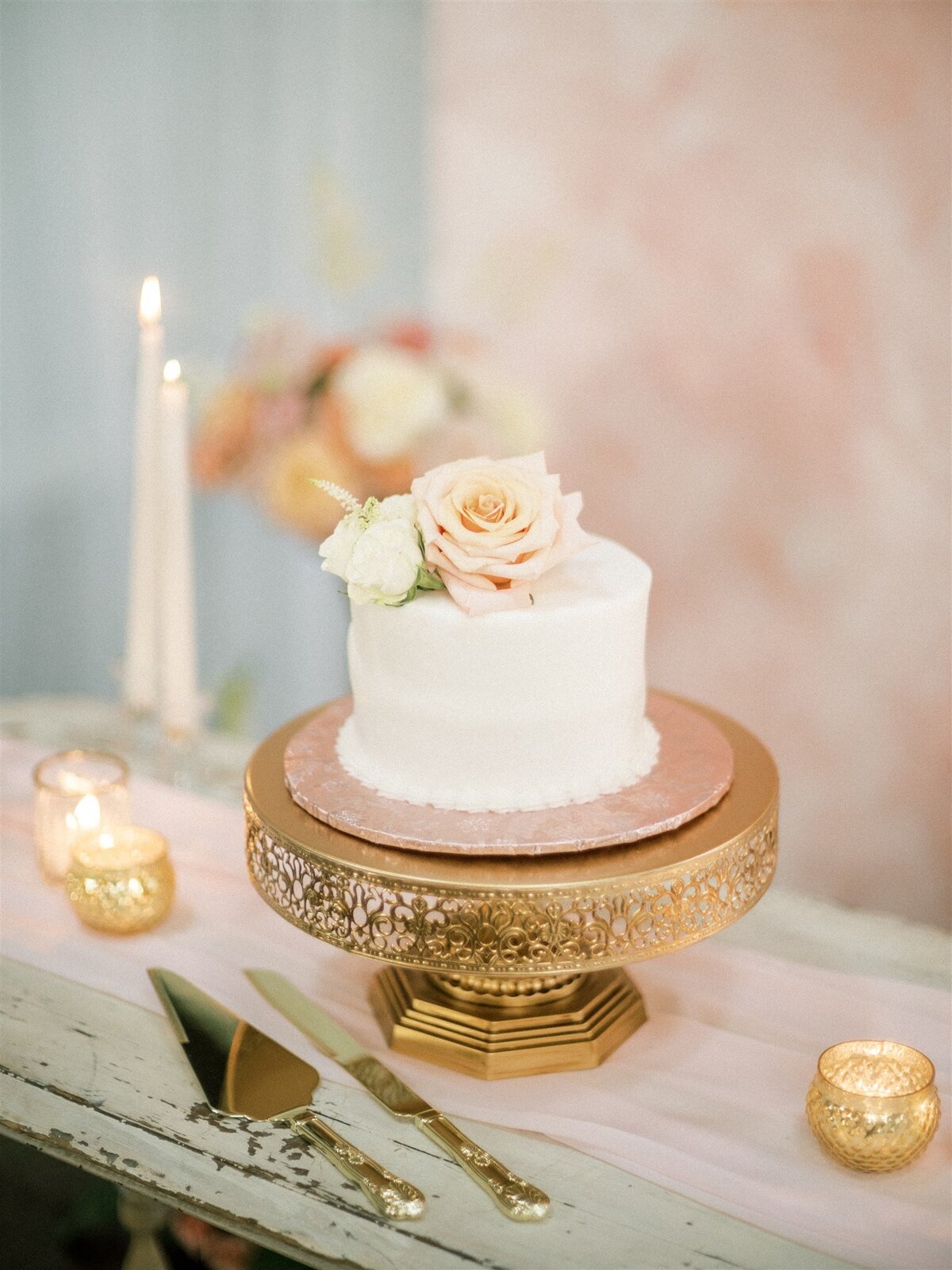 Cake details - micro wedding - Rose Manor