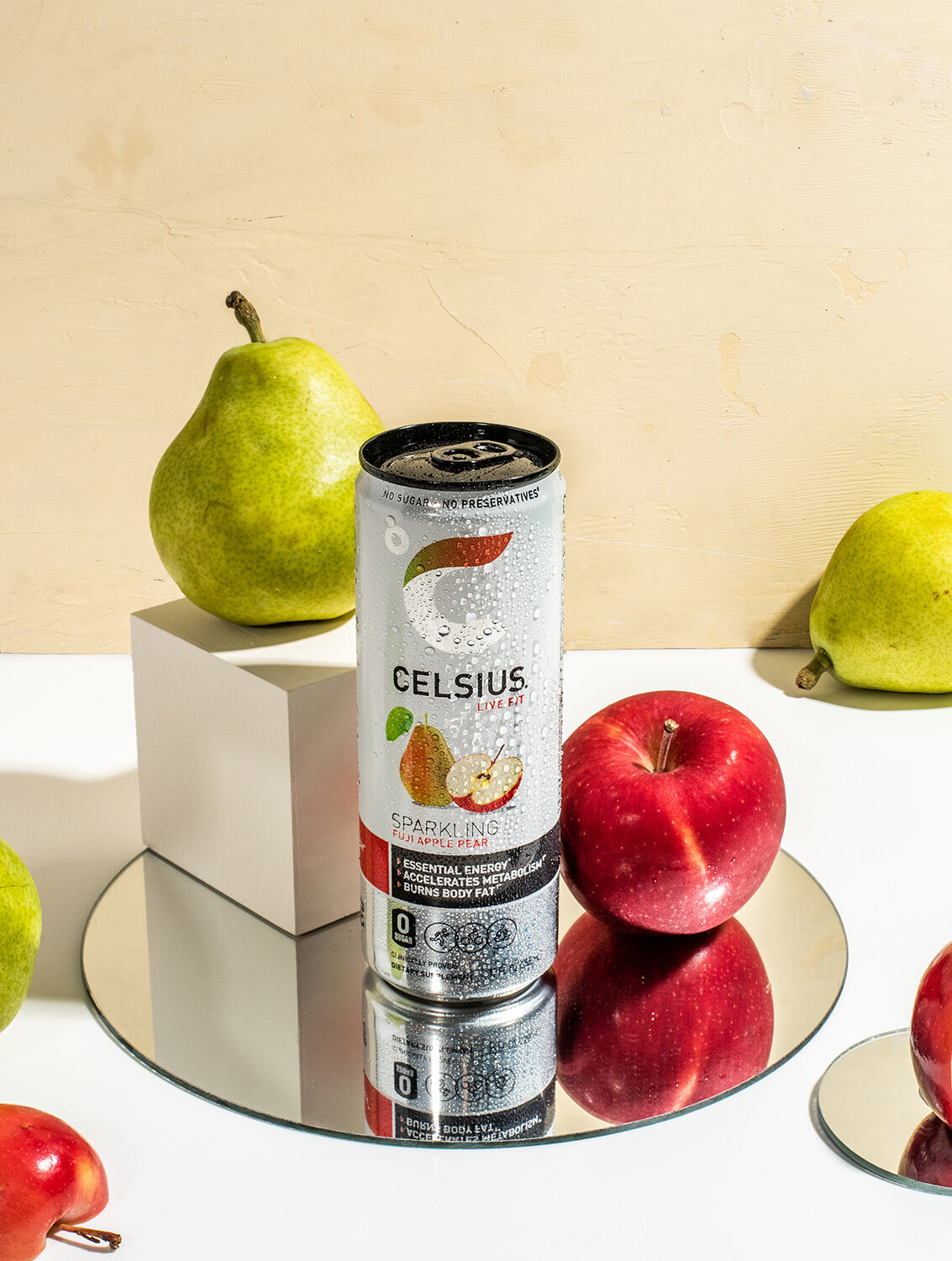 los-angeles-product-photographer-celsius-energy-drinks-lindsay-kreighbaum-5