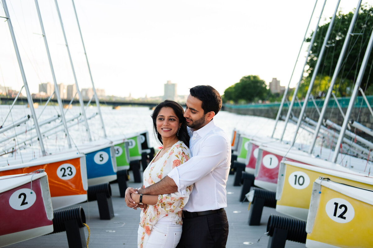 candid-boston-engagement-photographer-zev-fisher102