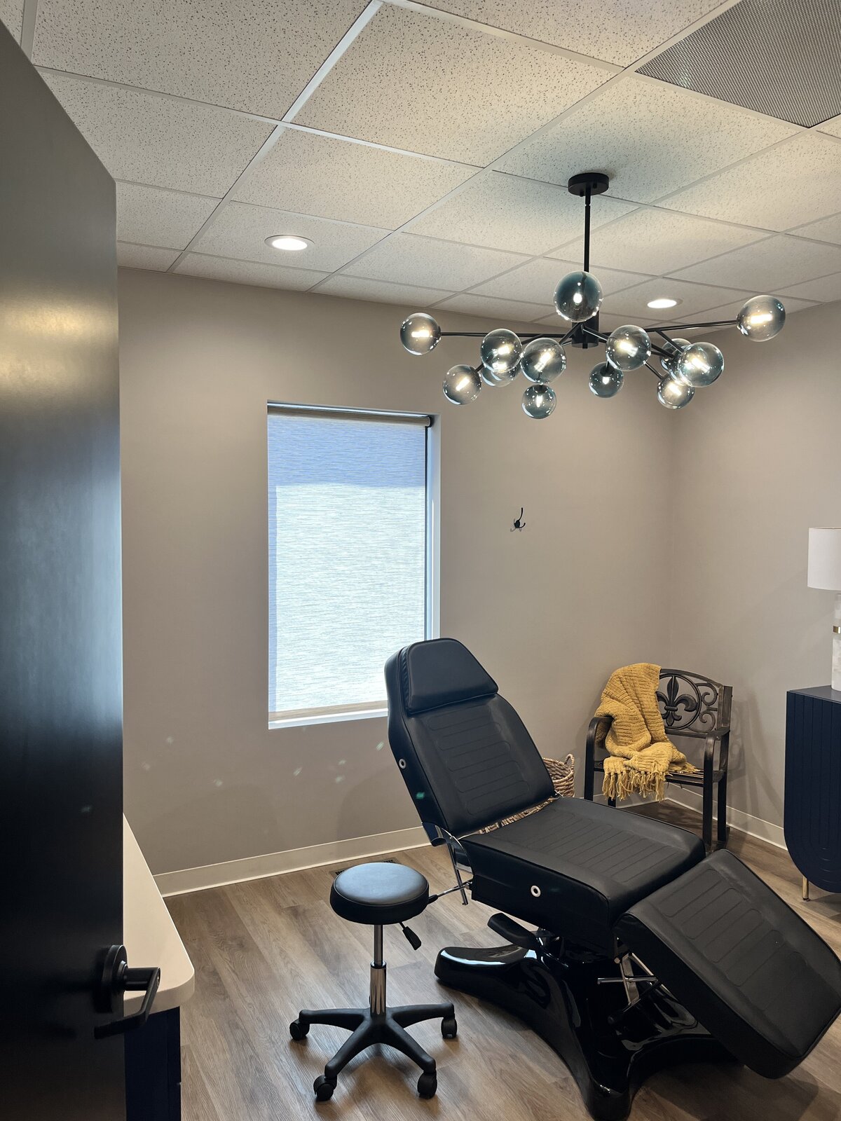 Custom commercial shades