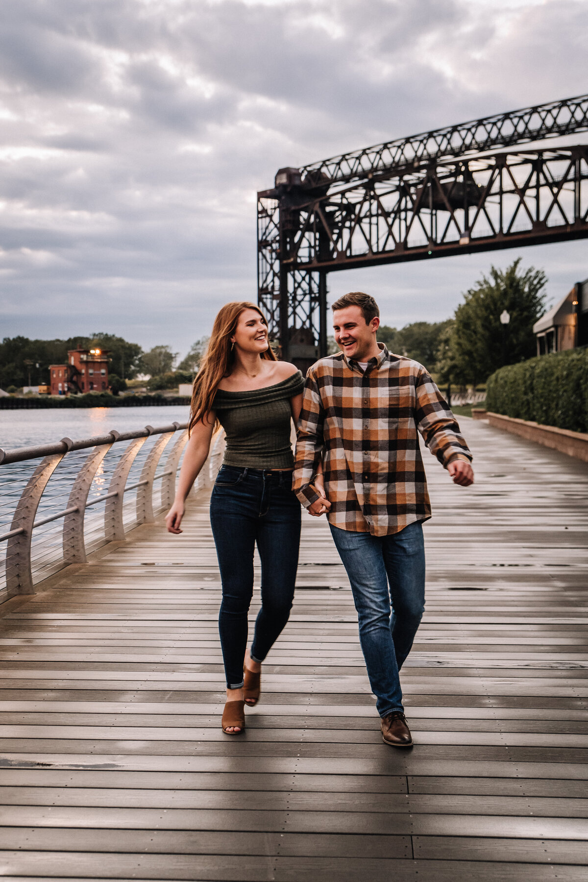 Couples session in East Flats Bank, running along pier.