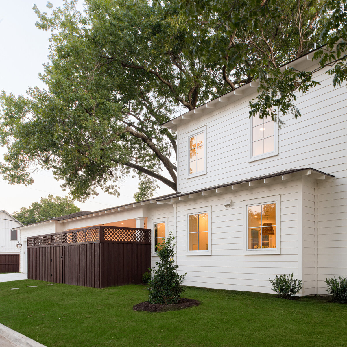 860 Edgefield Rd - exteriors-19