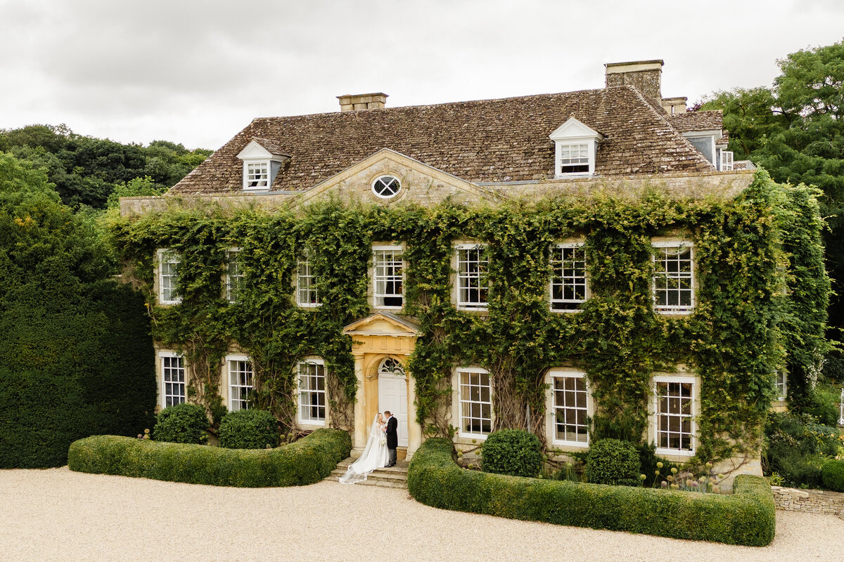 PoppyCarterPortraits-WeddingPhotography-Jess-George-WeddingDay-22