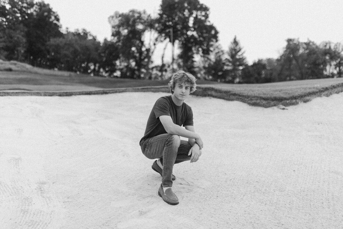 Evan Jones-9694