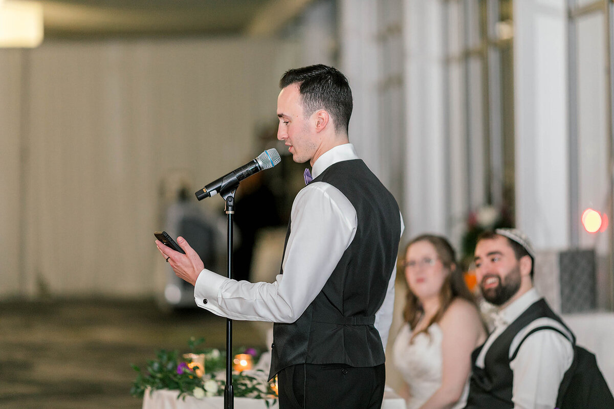 Eliana-Melmed-Photography-Chicago-LosAngeles-Jewish-WeddingPhotography-DInnerSpeeches-00038