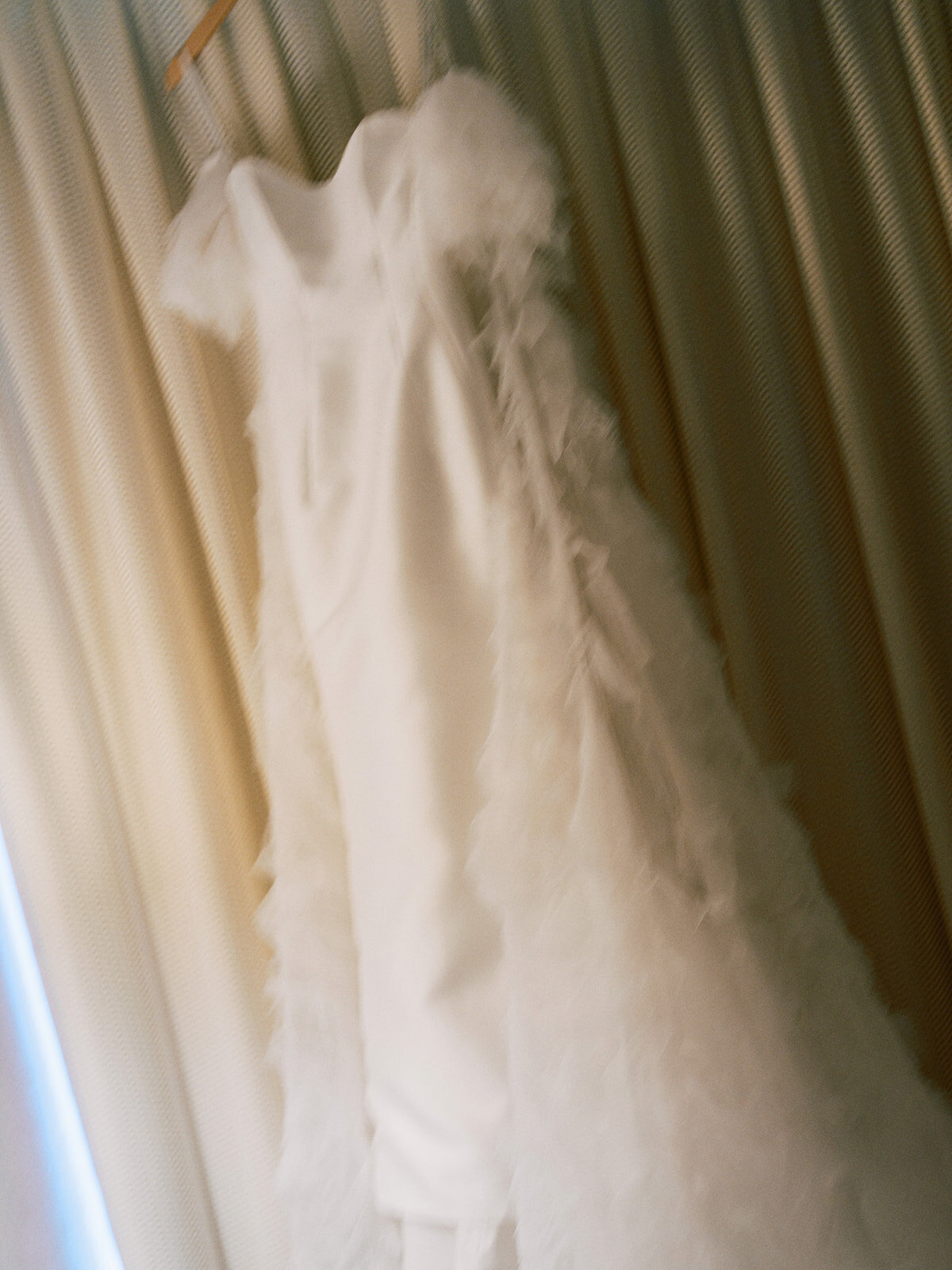 David & Diana Bride Getting Ready-30_websize