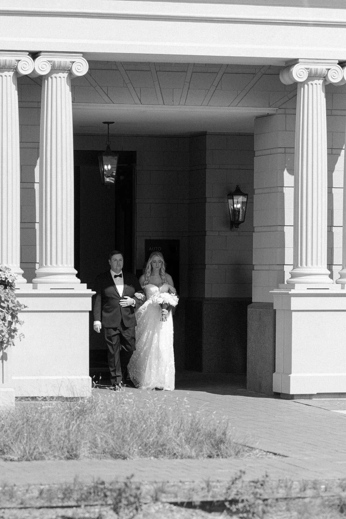 Hotel Carmichael Wedding Alison Mae Photography_1924