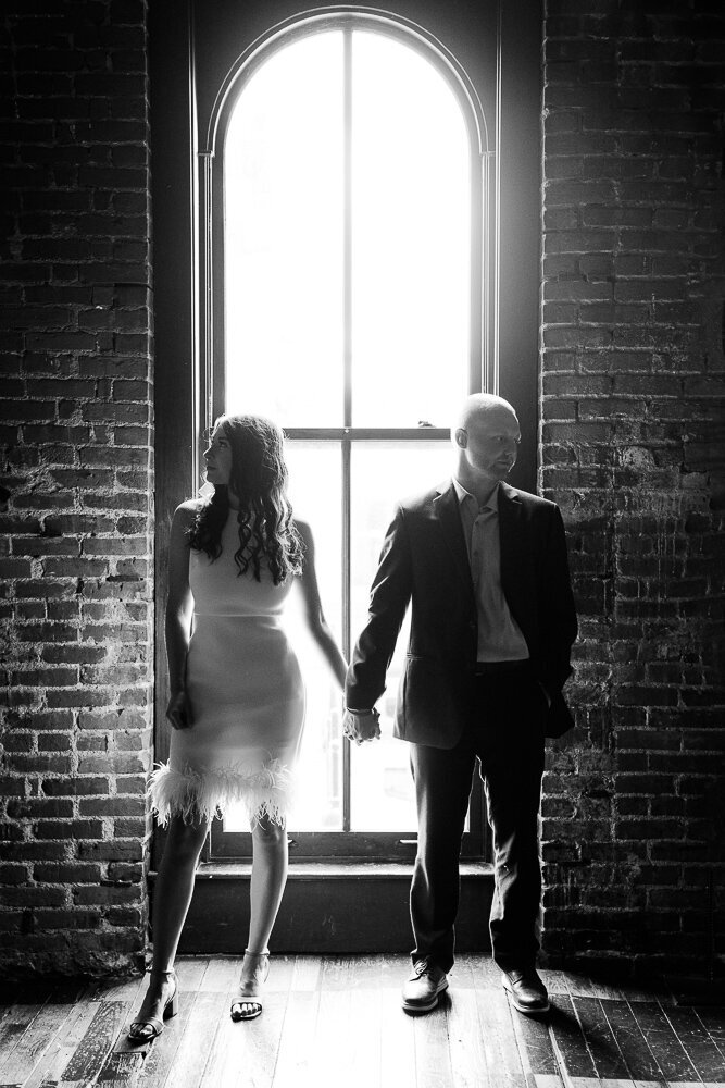 funky-bar-engagement-session-louisville-kentucky-1