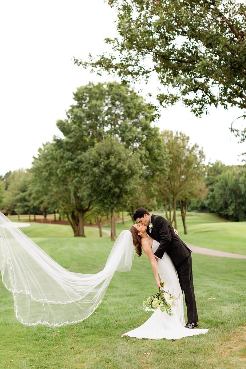 Classic Wedding at City Church of Evansville with Reception at ECC164