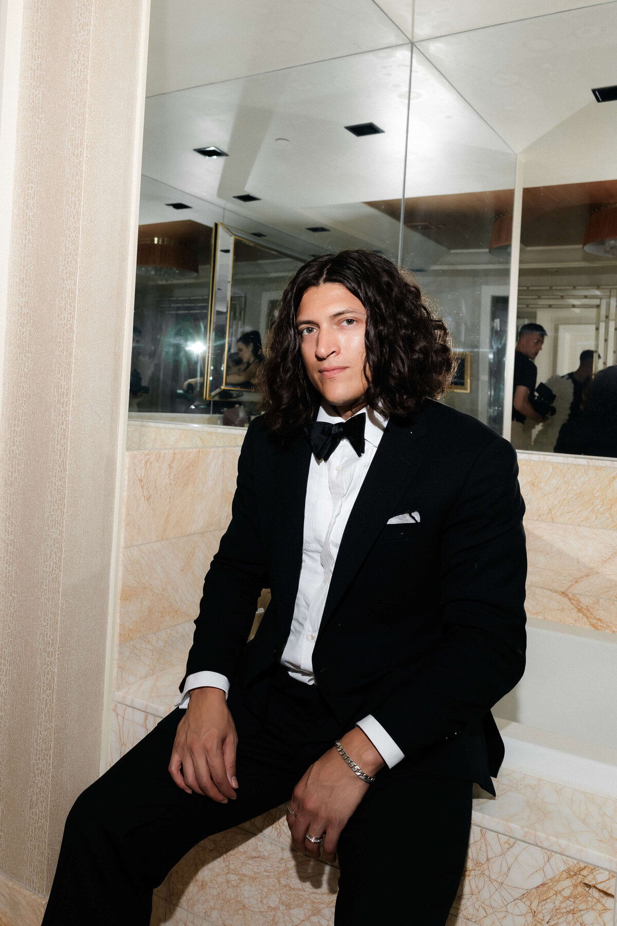 70_riskyexposure_shoshana-kyle_las-vegas-elopement-photography
