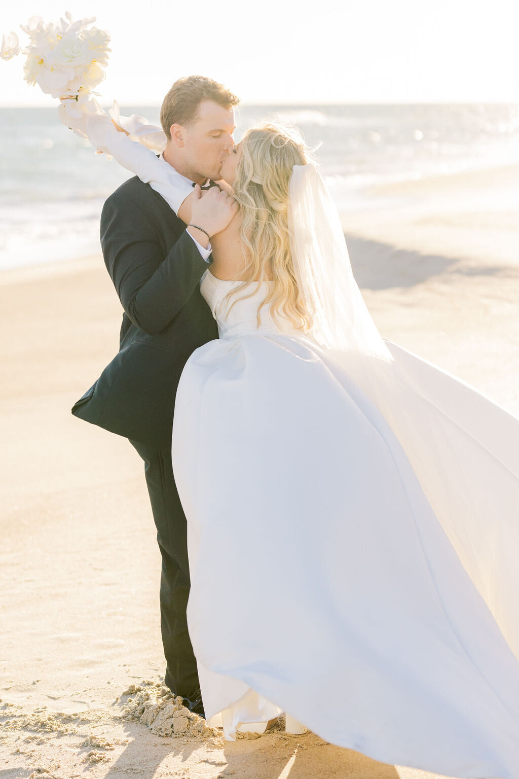 brideandgroom_maddie&tommy_wedding-119