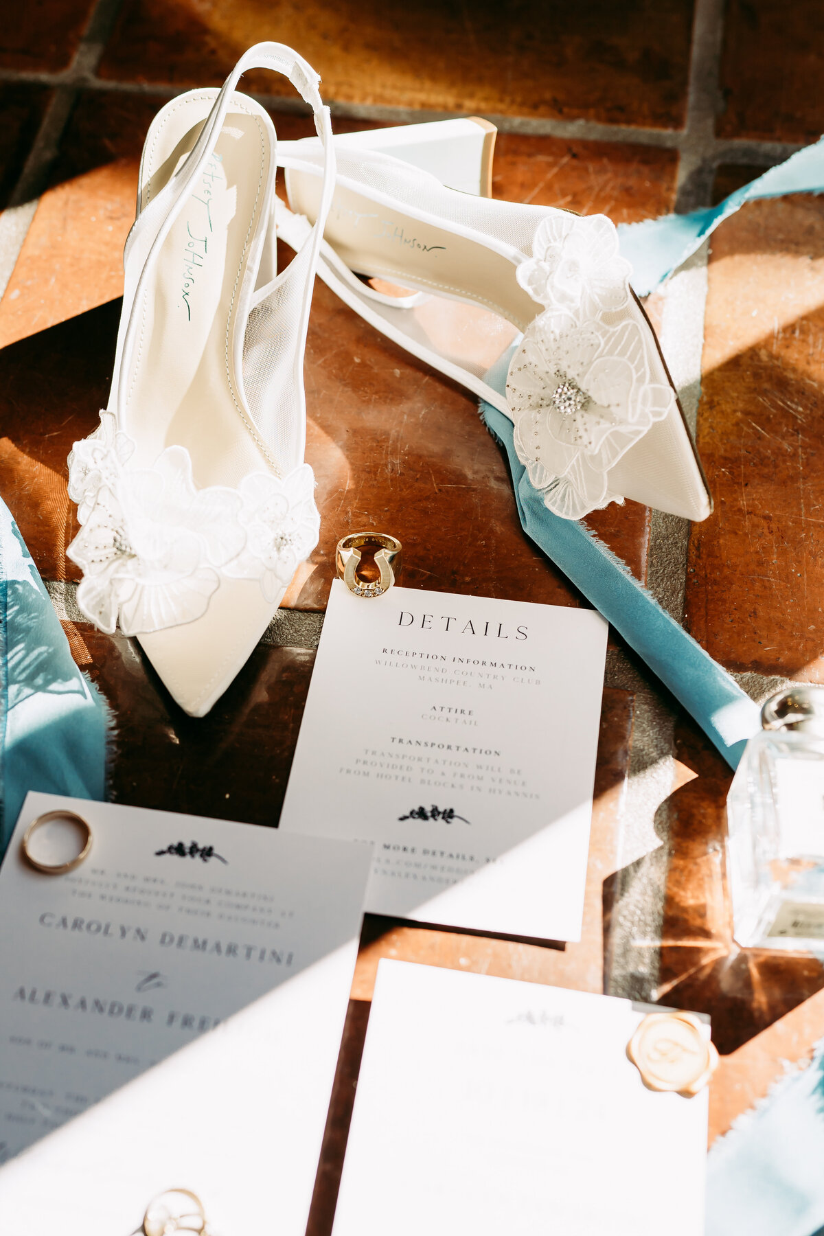 Wedding details 