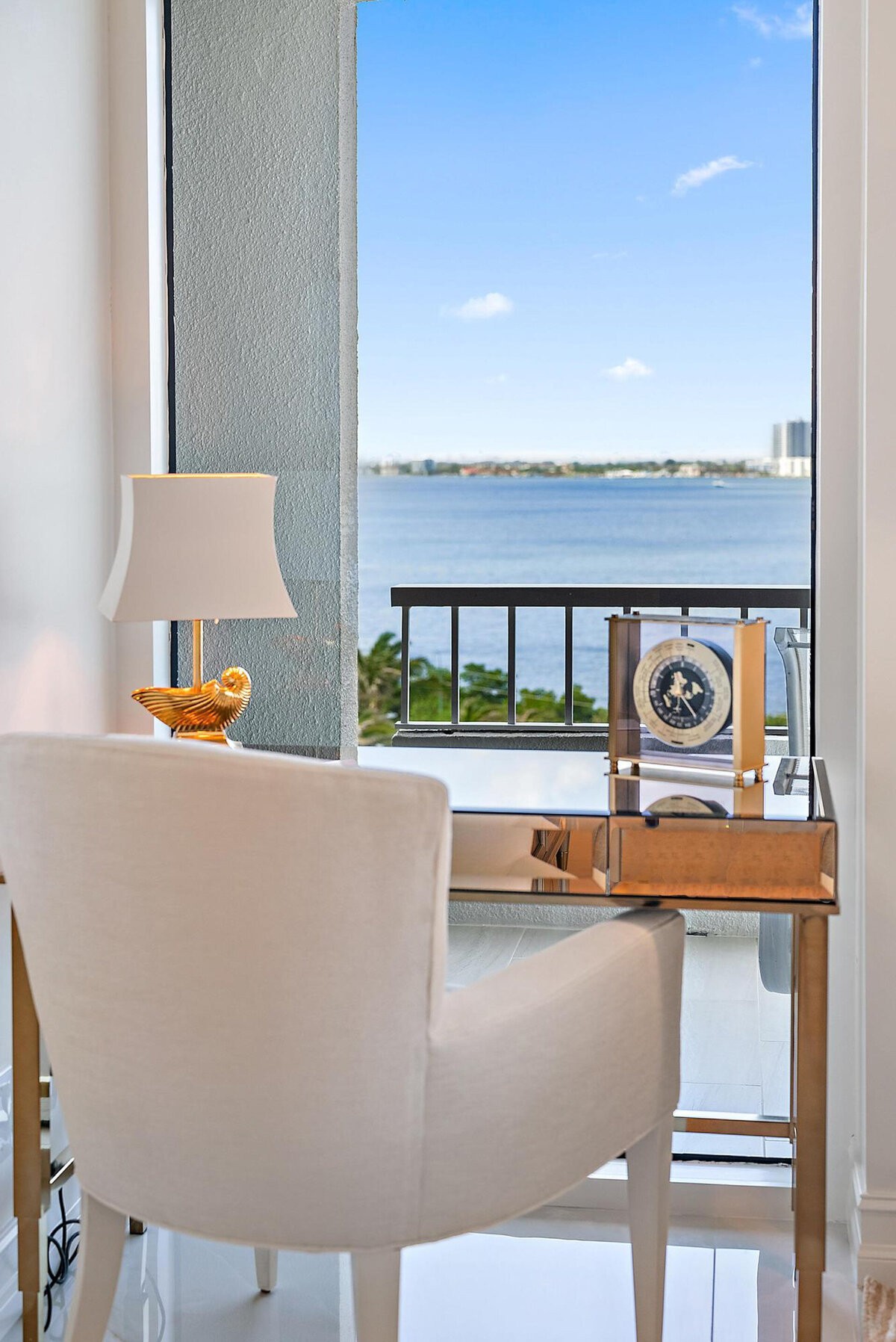 Interior-Concierges-Golden-Palms-Palm-Beach-Interior-Designer-07