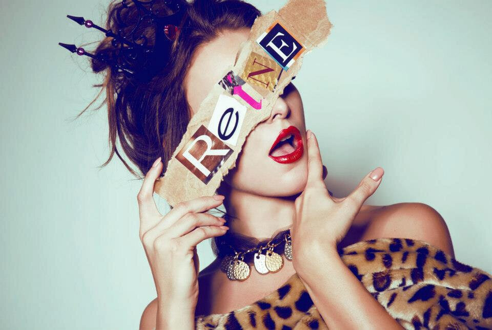 Fashion-model-editorial-leopord-crown