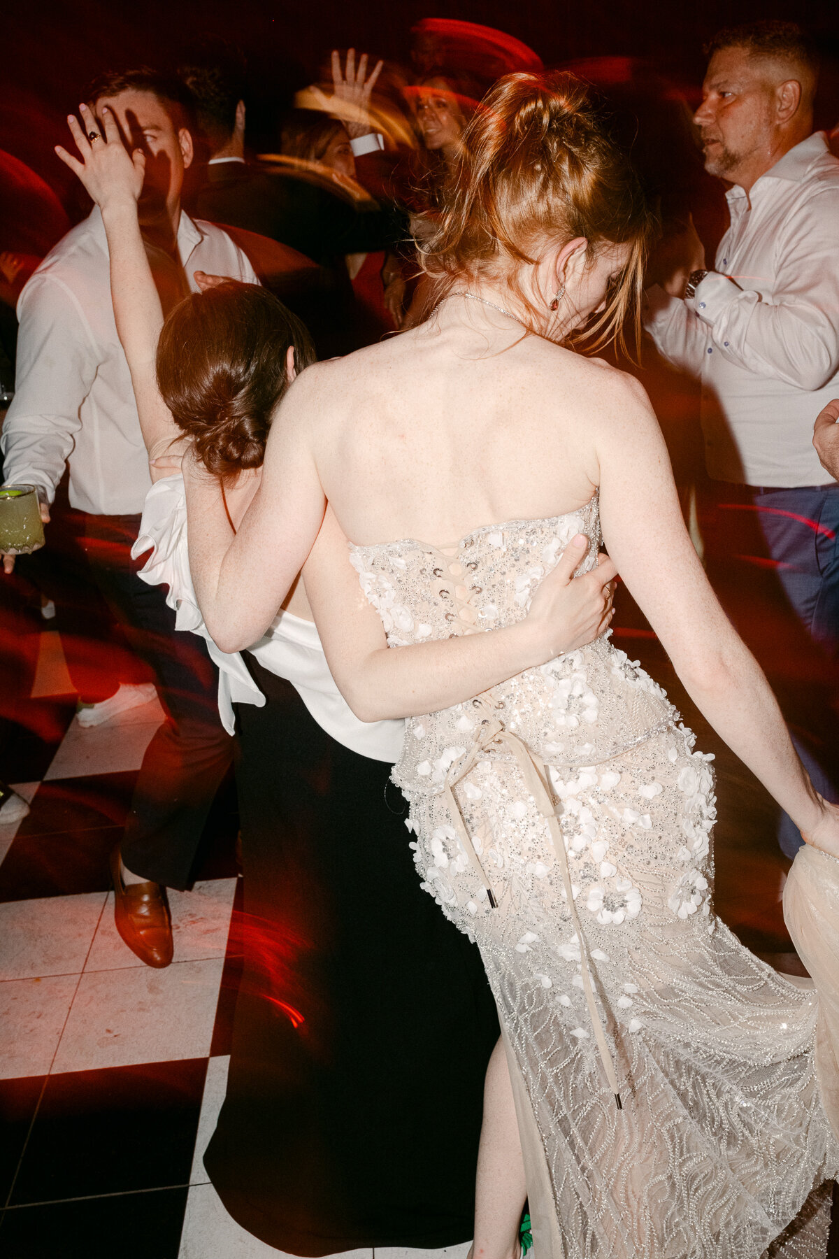 Kara-Jean-Wedding-Photography - 2031 - DSC_2031 - 0034 - 18 -  - 2752 x 4128