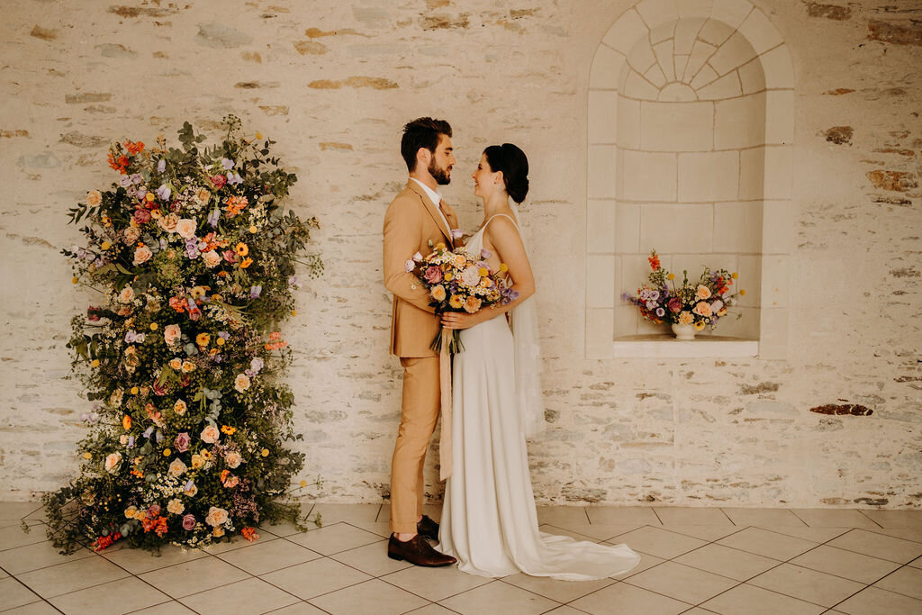 mariage-elegant-tons-beige-et-colores1