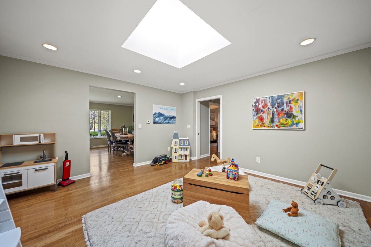 56-web-or-mls-A7402225