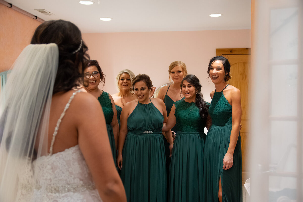 01_BennerWeddingPrepPhotos-150