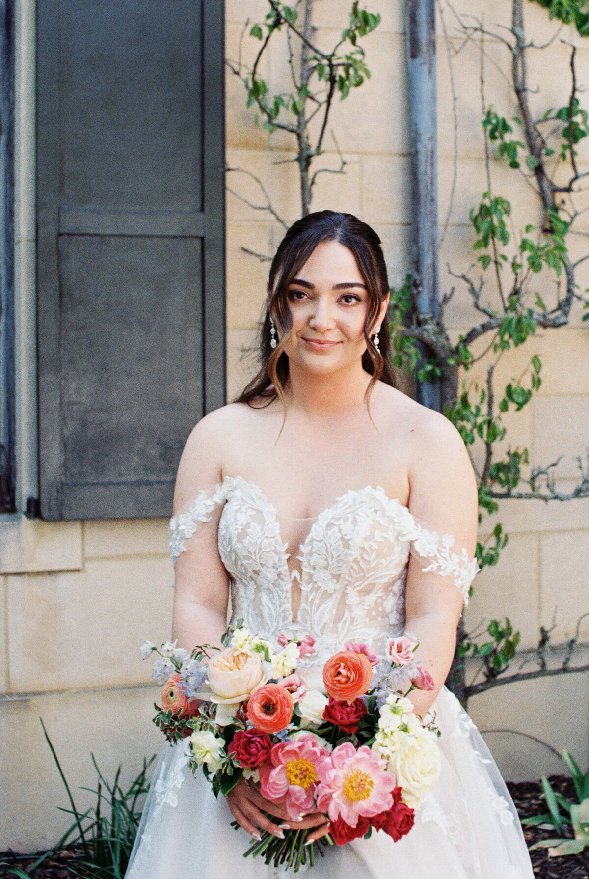 Maria + Grant + Truvision Studios 203