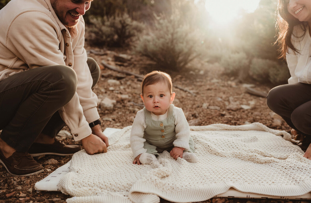 family-session-mom-dad-baby